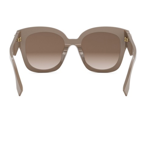 Fendi First | Woman sunglasses