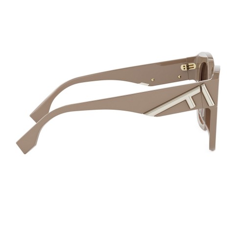 Fendi First | Woman sunglasses