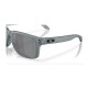 Oakley OO9102 - Holbrook | Man sunglasses