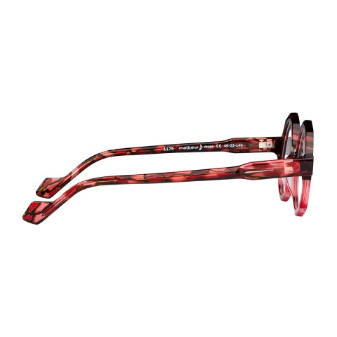 Matttew Muse | Woman eyeglasses